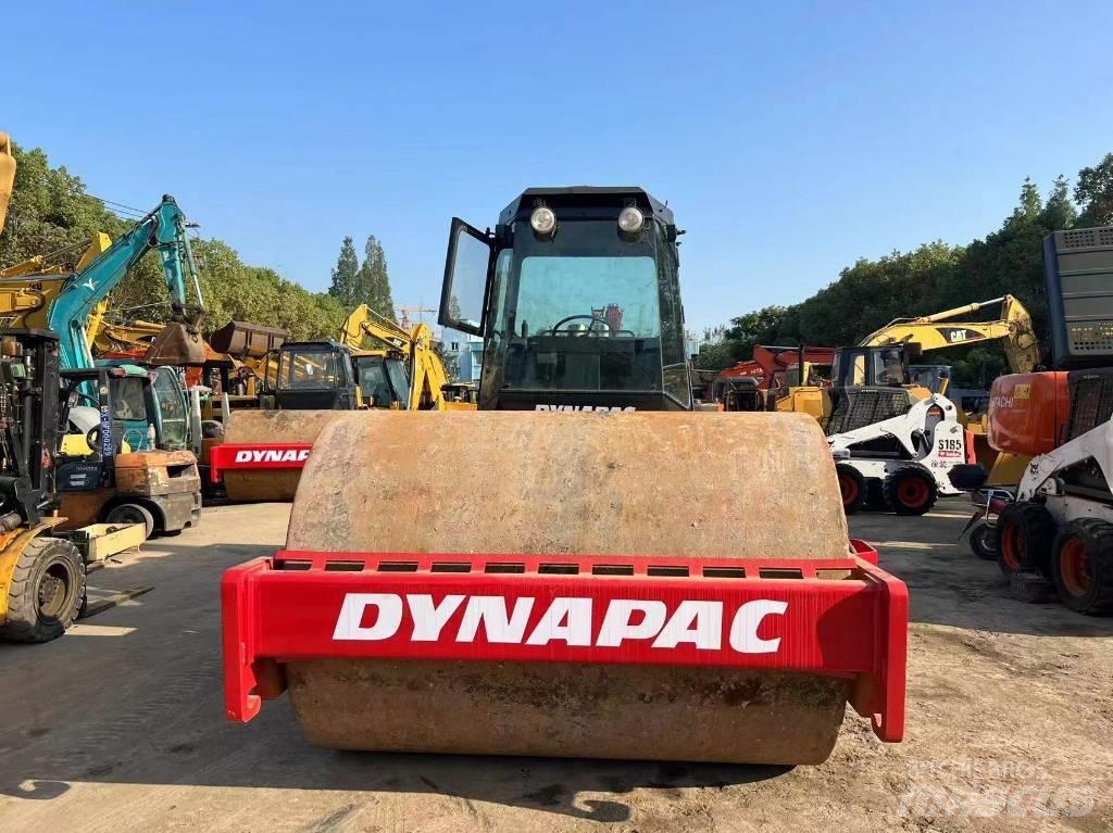 Dynapac CA 30 D Еднобарабанни ролки
