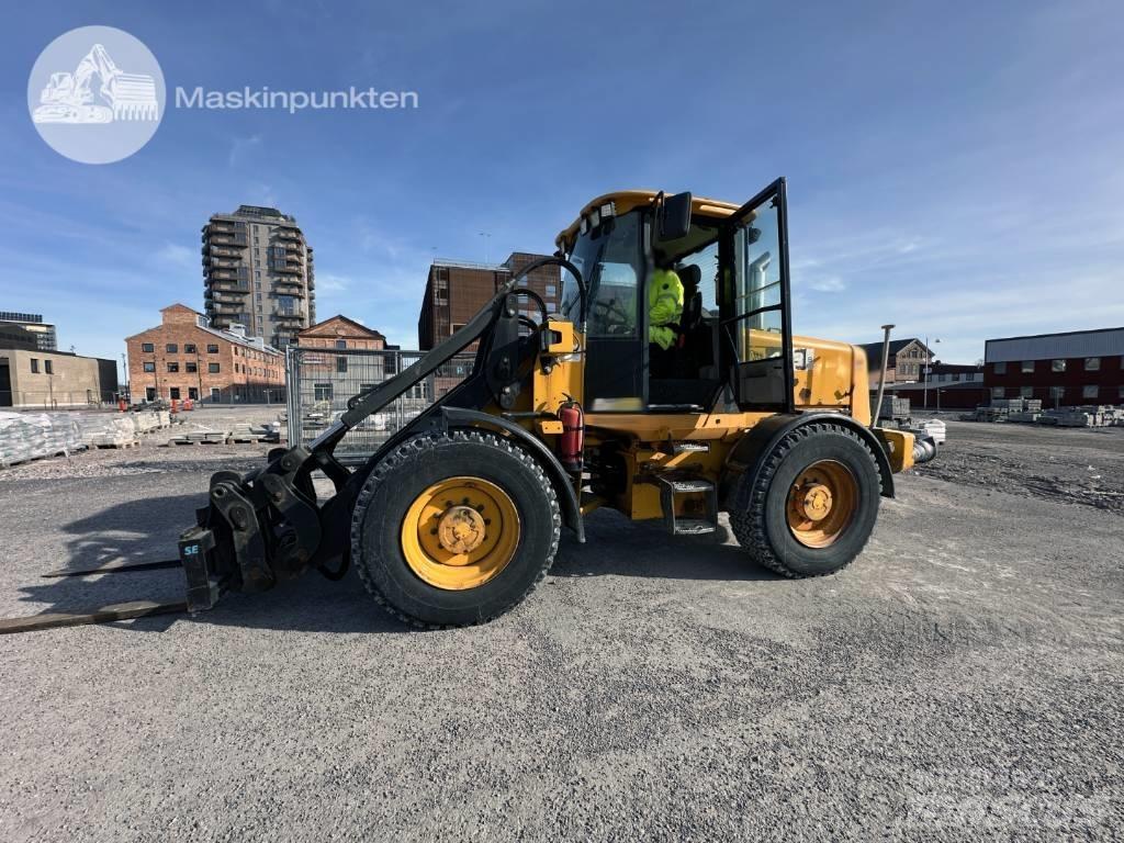 JCB 412 S Колесни товарачи