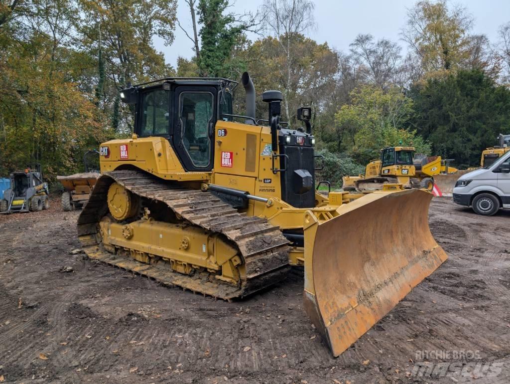 CAT D 6 LGP Верижни булдозери
