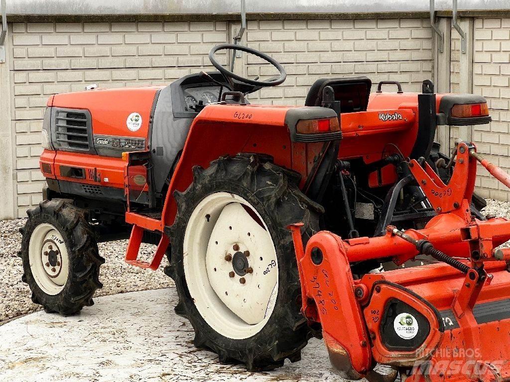 Kubota GL200 Трактори