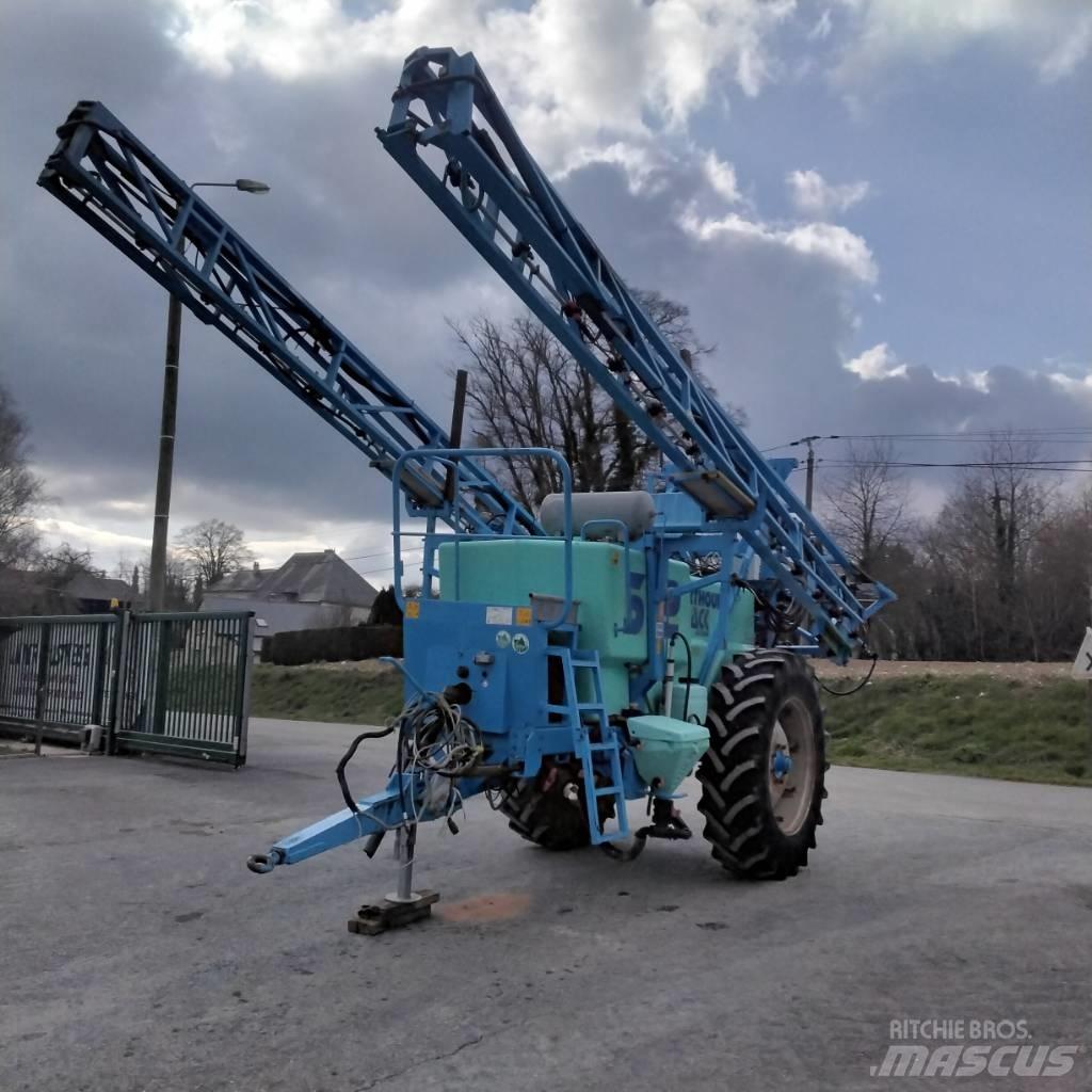 Berthoud MACE 32S 28 Прикачни пръскачки

