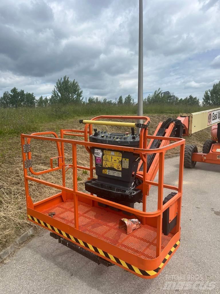 JLG M 600 JP Съчленени стрелови подемници