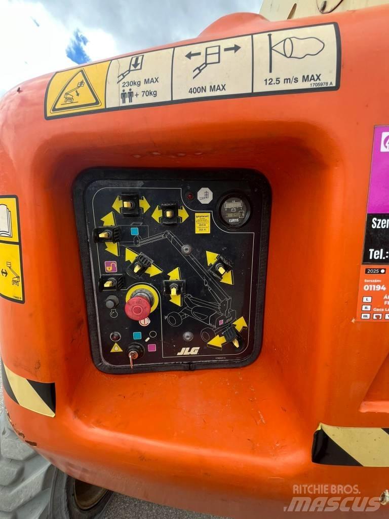 JLG M 600 JP Съчленени стрелови подемници