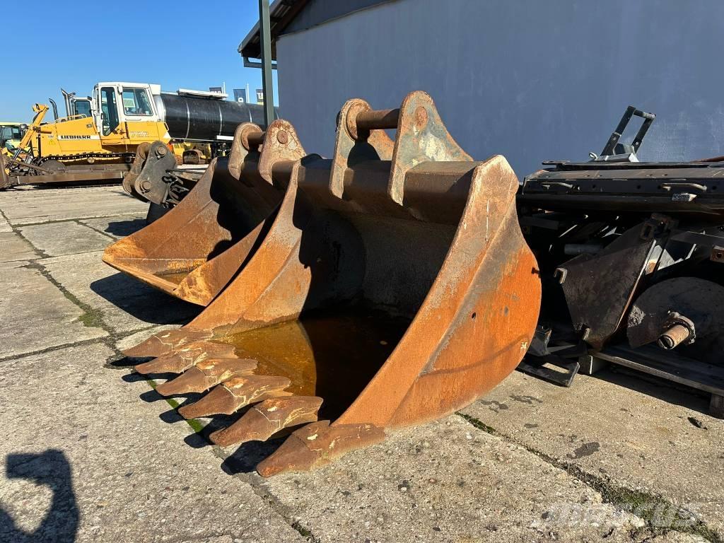 Hitachi ZX 170 W-5 B Товарачи със заден ескаватор