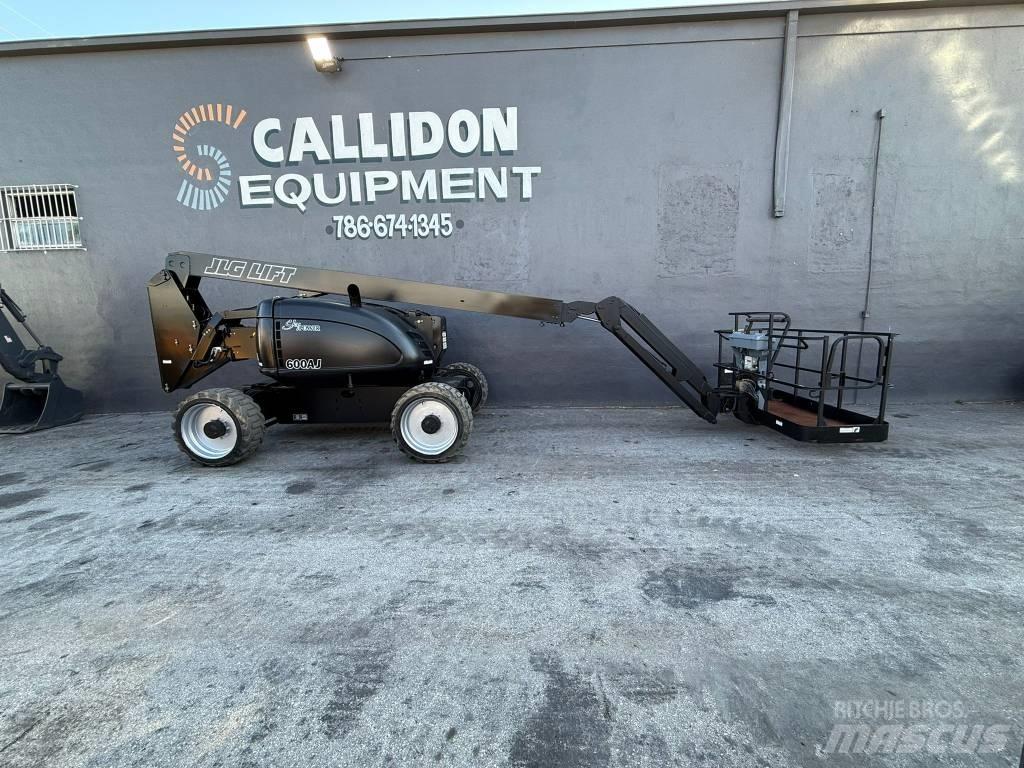 JLG 600 AJ Съчленени стрелови подемници