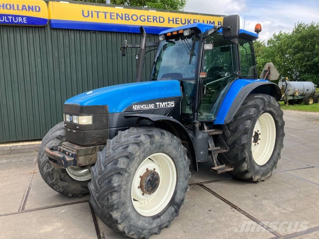 New Holland TM 135 Трактори