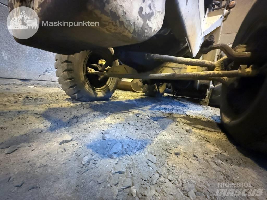 Volvo BM 620 Колесни товарачи