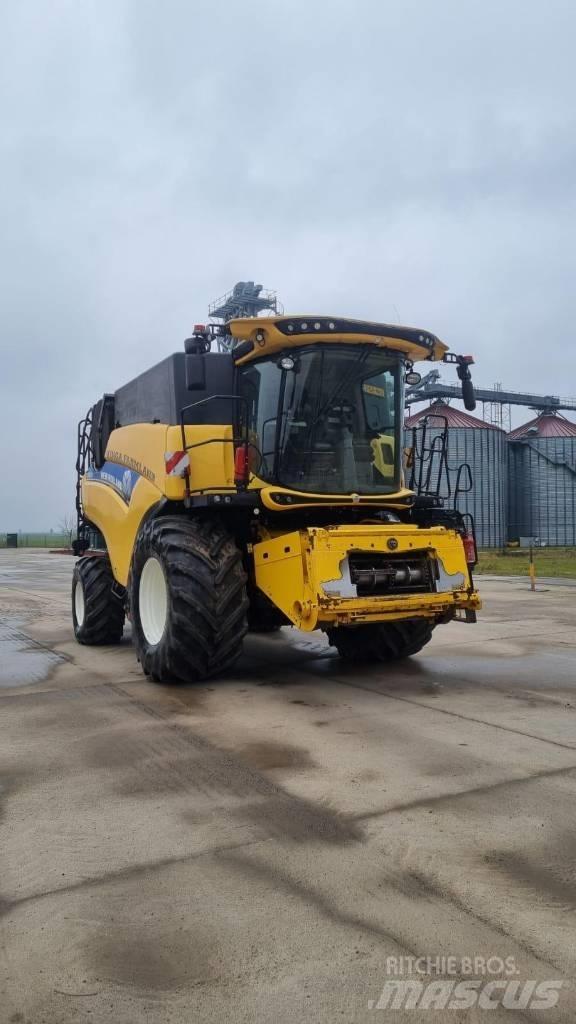 New Holland CR 8.80 Комбайни