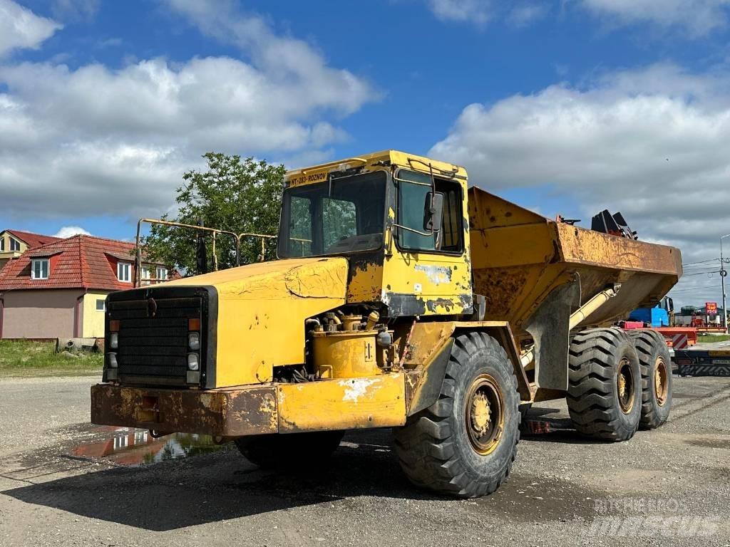 CAT D 300 E Дъмпери/моторни превозни средства
