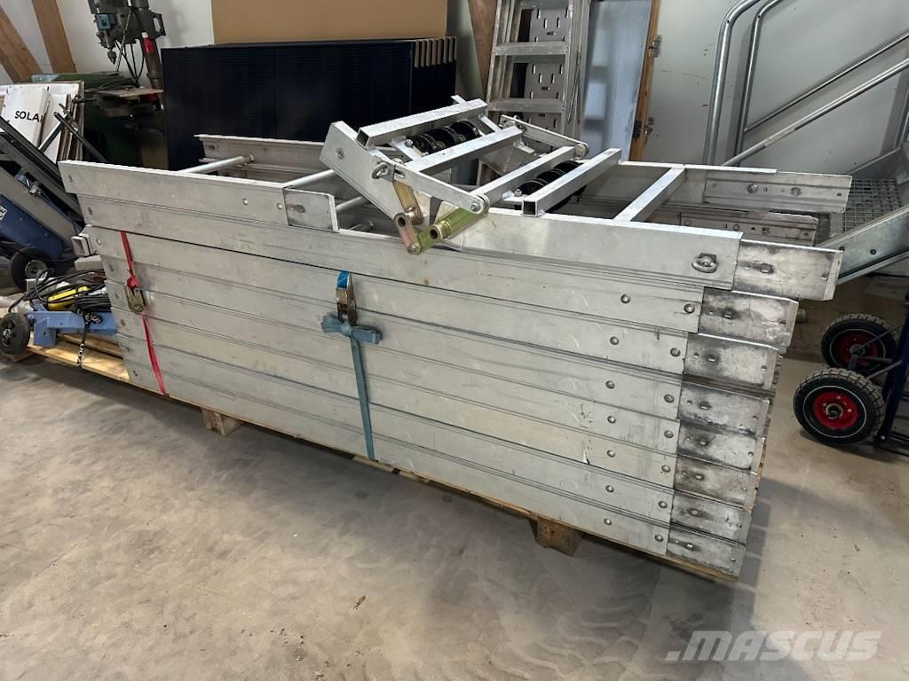 Geda Comfort 250 Подемници, лебедки и елеватори за материали
