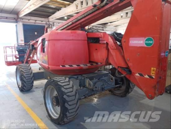 JLG 600 AJ Съчленени стрелови подемници