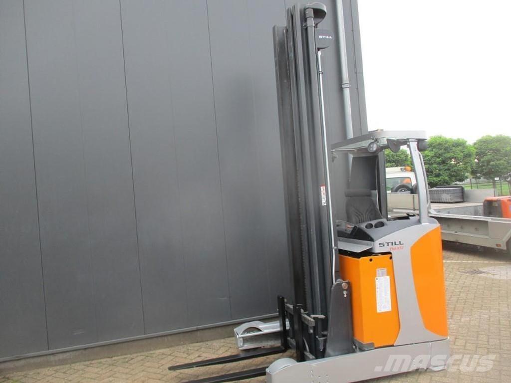 Still FM-X17 Ретрак/ Високоповдигач с изместване на вилката напред