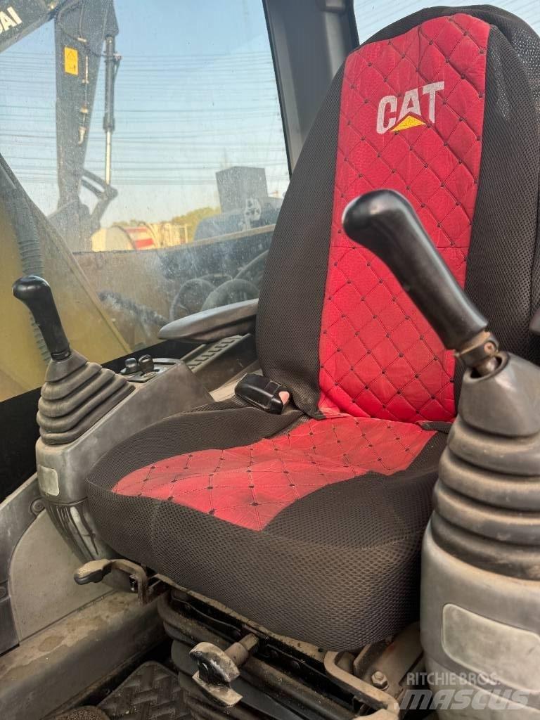 CAT 313 D Верижен екскаватор