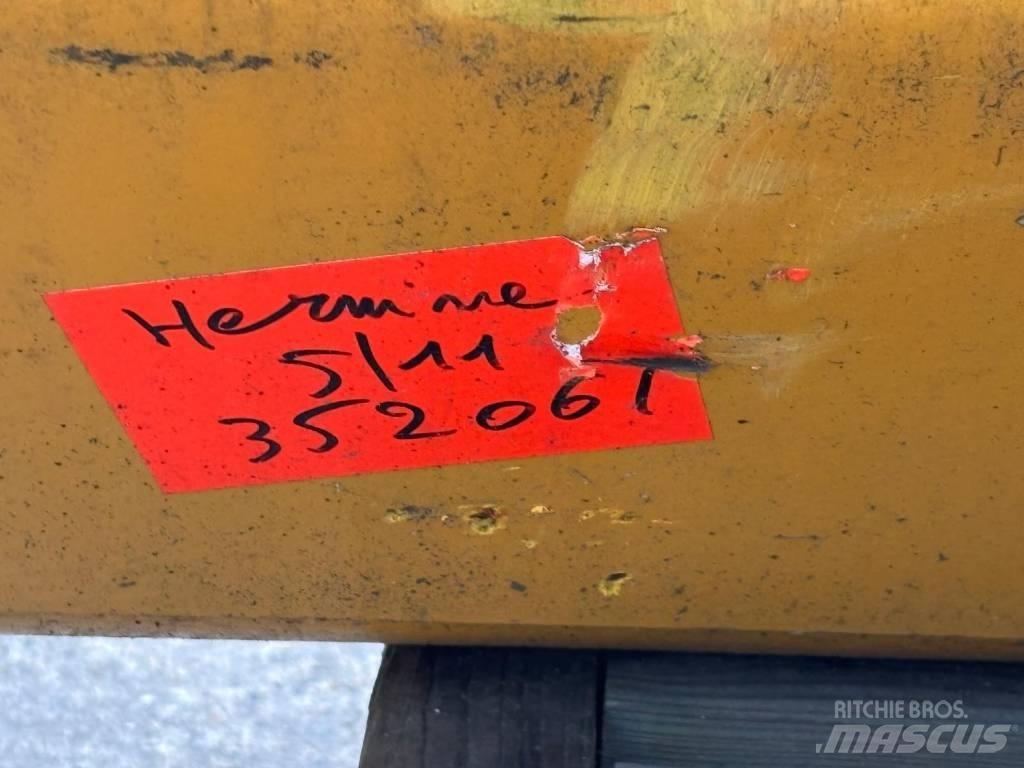 Volvo Tailgate Други компоненти