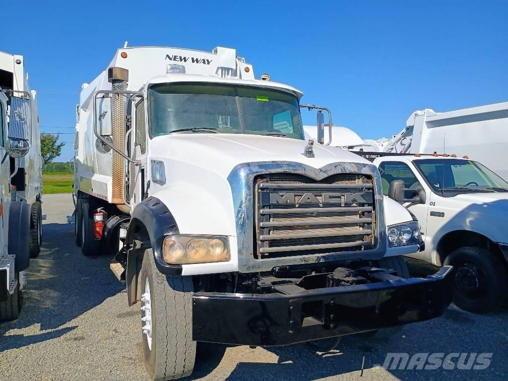 Mack GU 713 Камиони за отпадъци