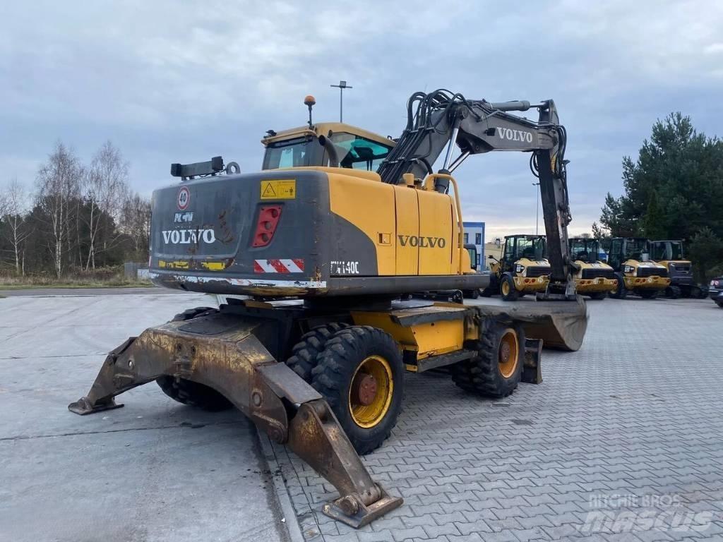 Volvo EW 140 C Колесни екскаватори