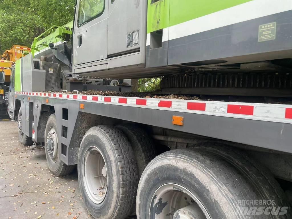 Zoomlion 110 Ton Всъдеходни кранове