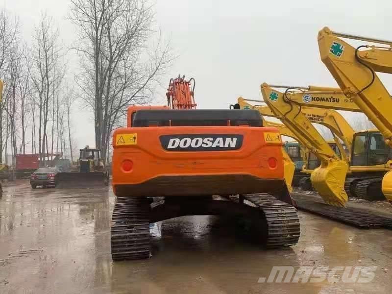 Doosan DX300LC Верижен екскаватор