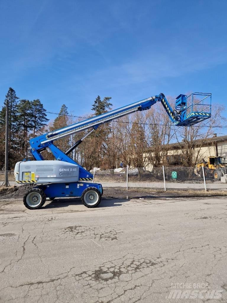 Genie S 65 Телескопични повдигачи
