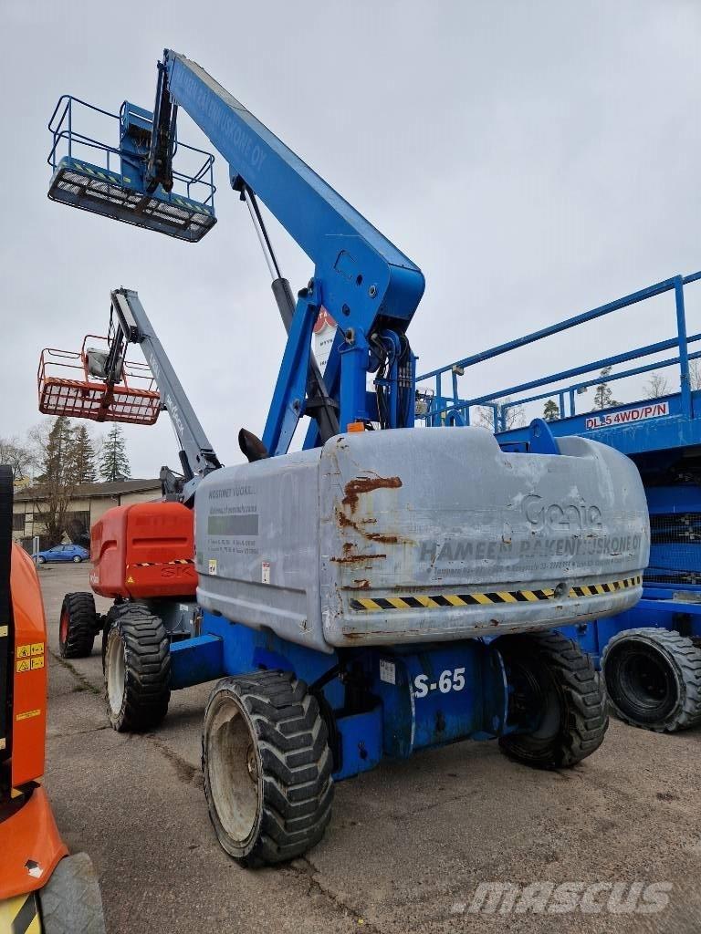 Genie S 65 Телескопични повдигачи
