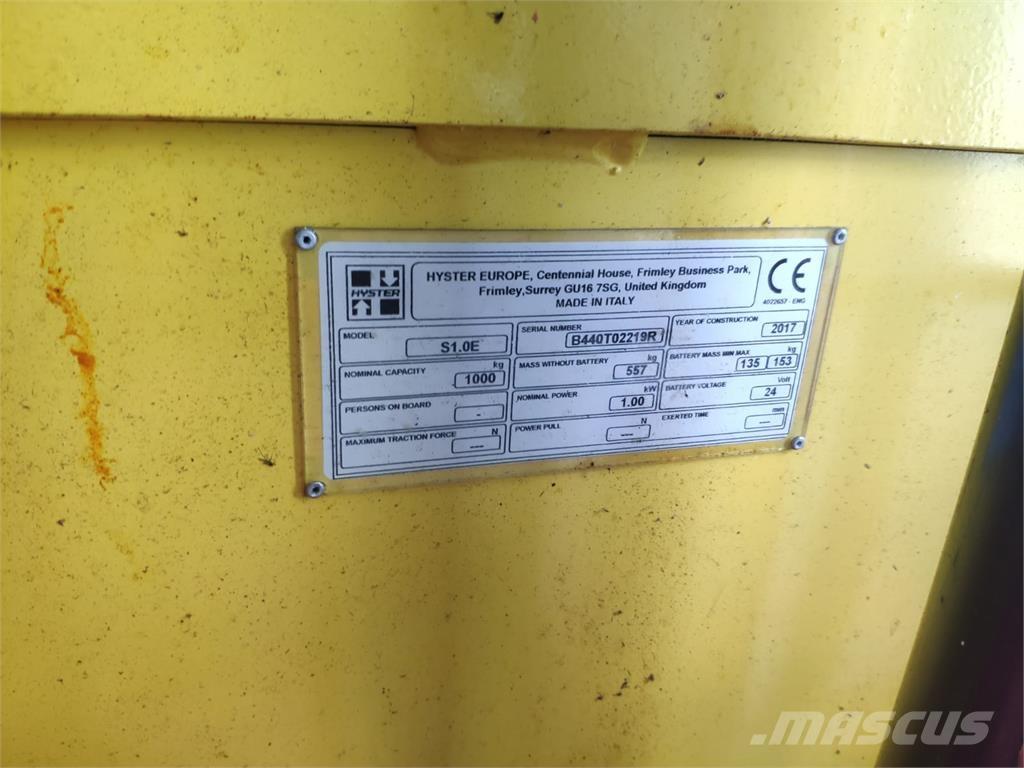 Hyster S1.0E Самоходни товарачи