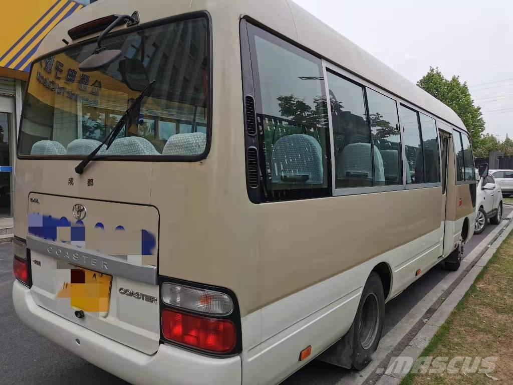 Toyota Coaster Bus Мини бусове