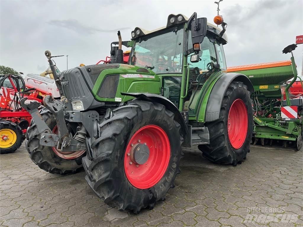 Fendt 208 Vario Трактори