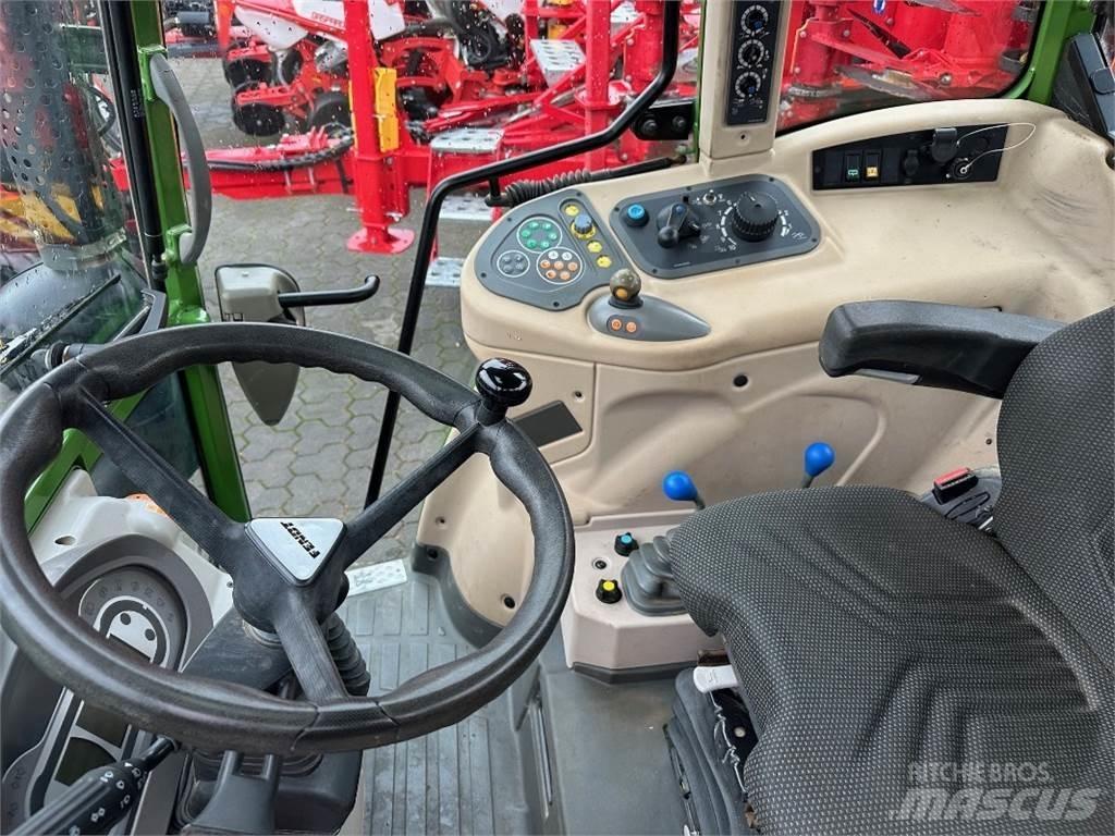 Fendt 208 Vario Трактори