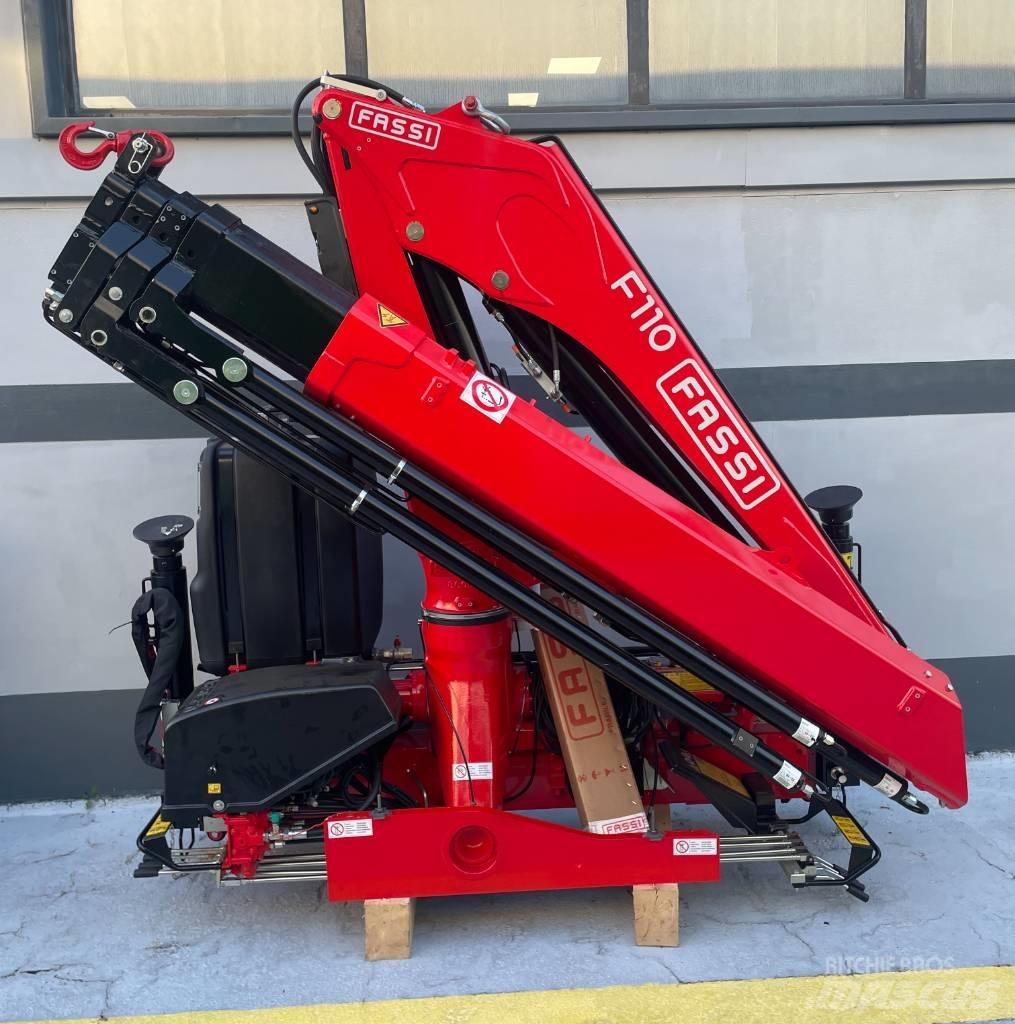 Fassi F110B.0.24 Товарещи кранове