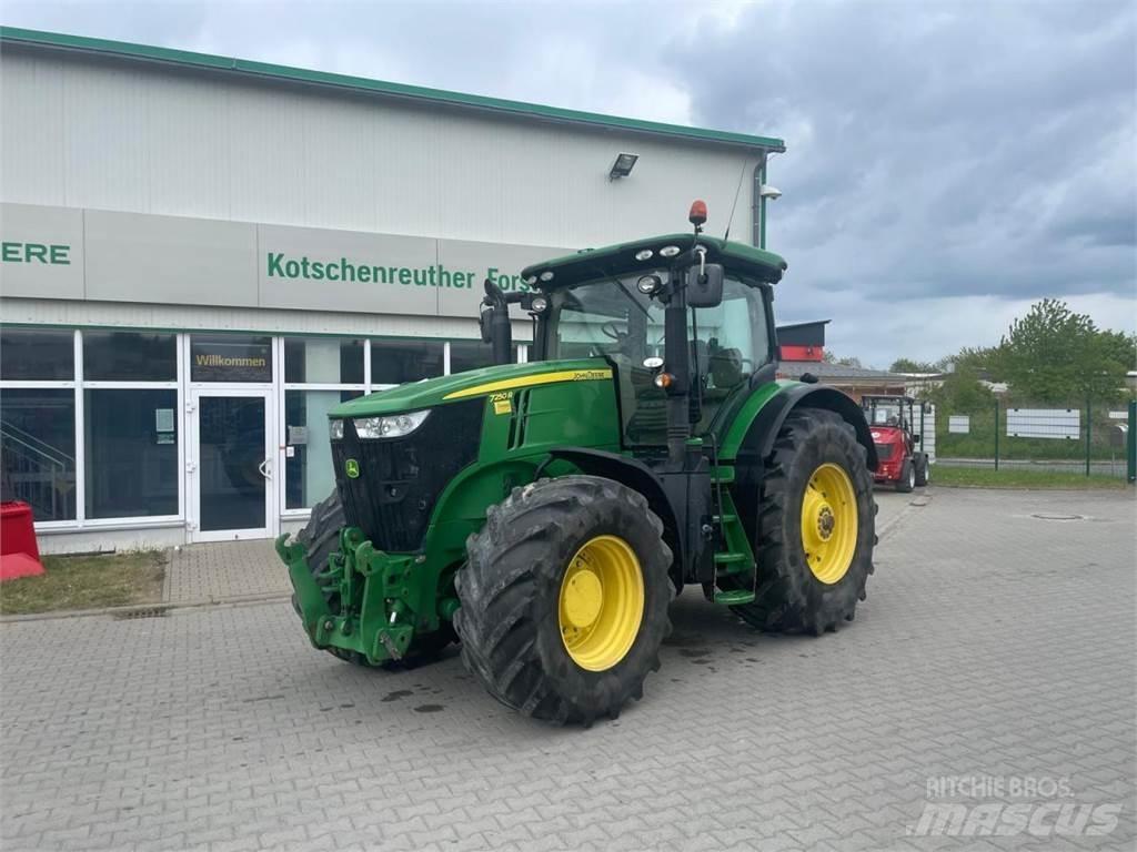 John Deere 7250R Трактори