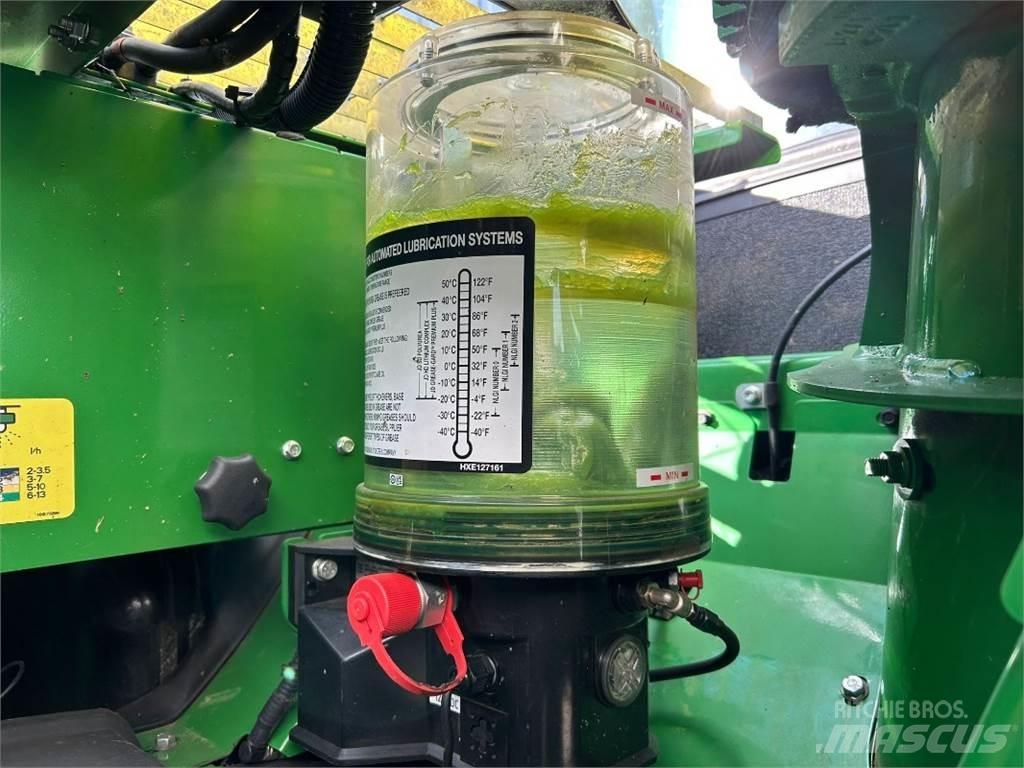 John Deere 9700i Фуражни комбайни