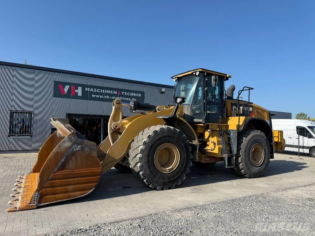CAT 972 M Колесни товарачи
