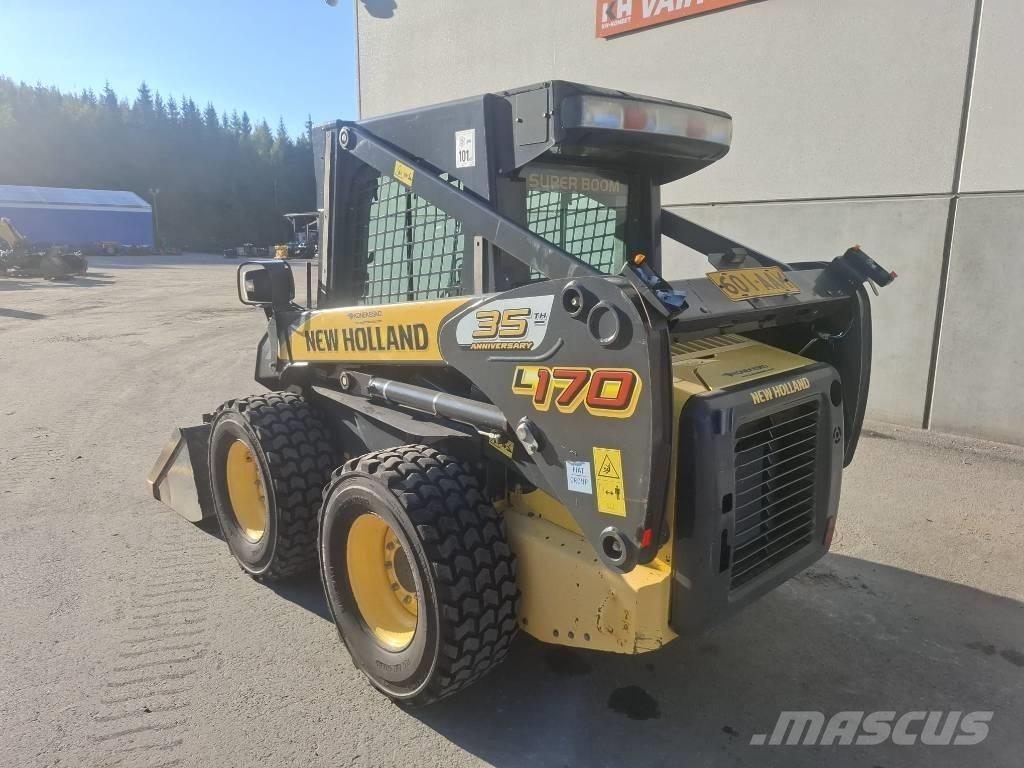New Holland L 170 Мини товарачи
