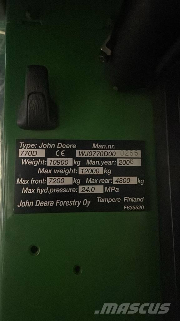 John Deere 770 D Харвестери