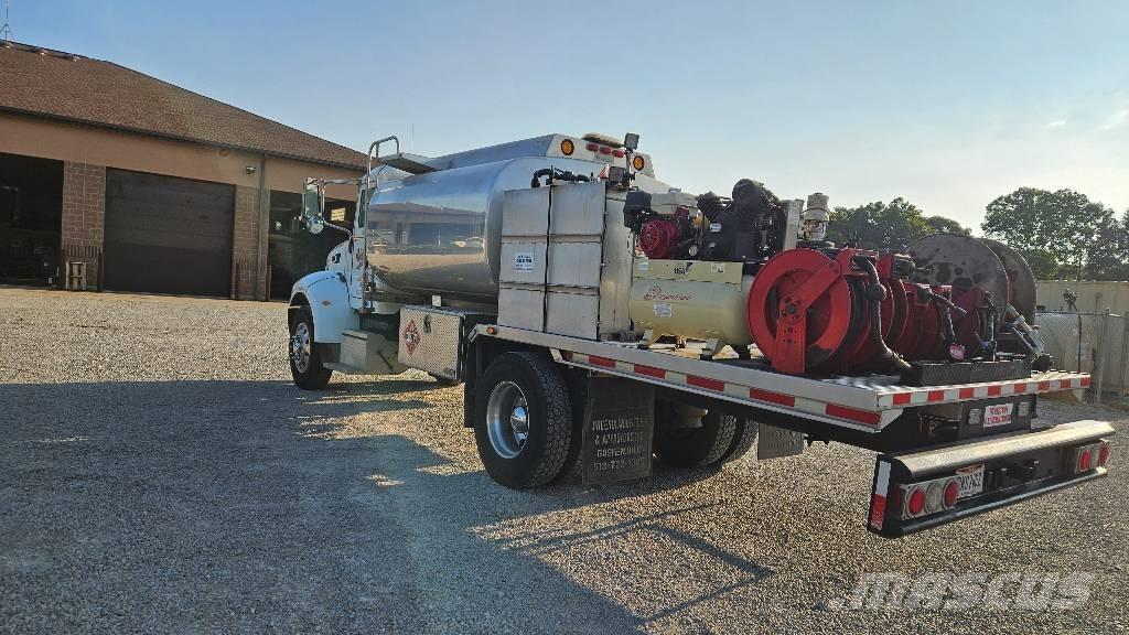 Peterbilt PB335 Цистерна