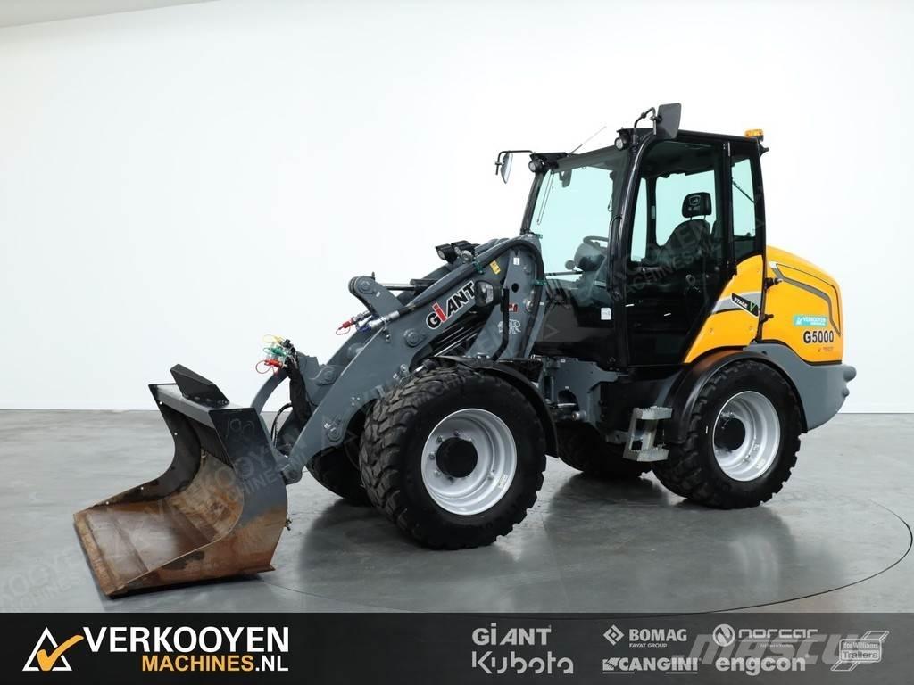 GiANT G5000 Колесни товарачи