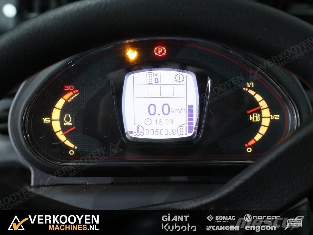 GiANT G5000 Колесни товарачи