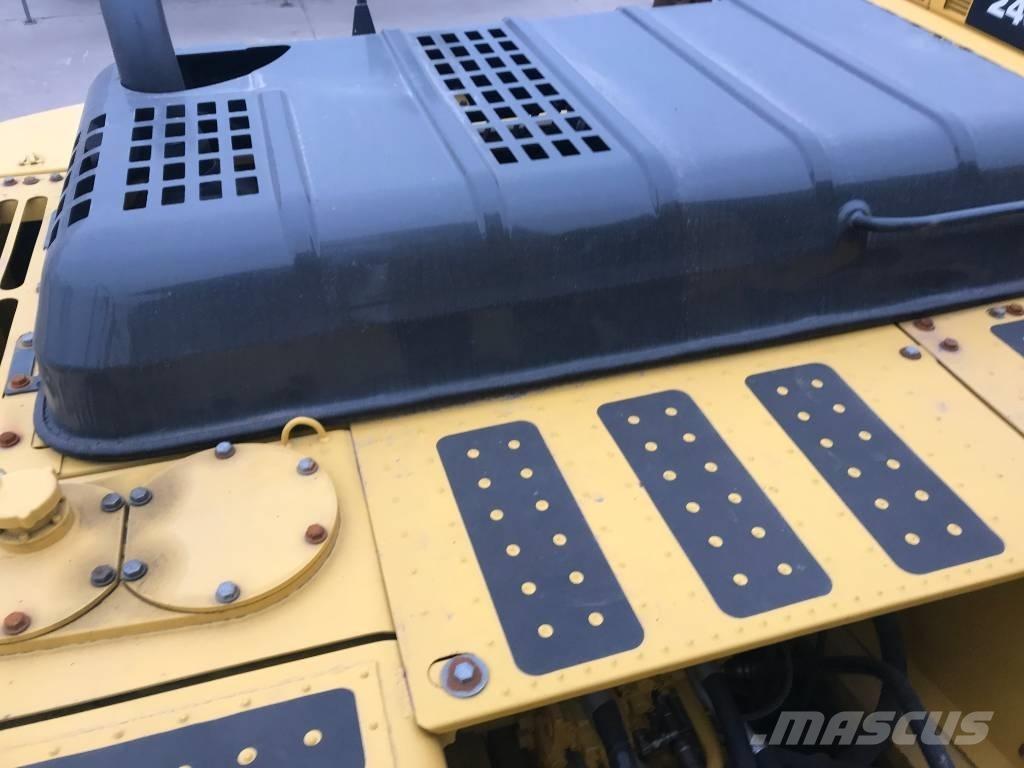 Komatsu PC 220-8 Верижен екскаватор