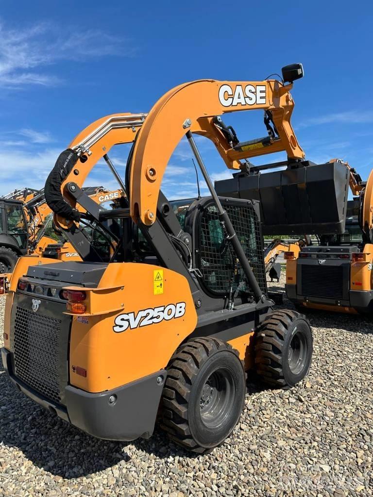 CASE SV 250 Мини товарачи
