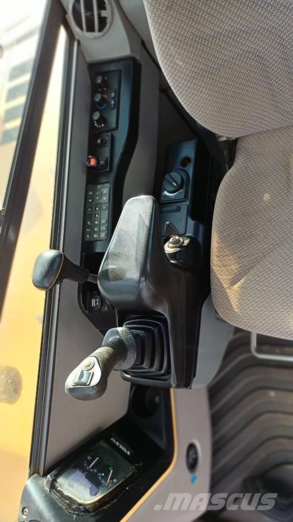 Volvo ECR88D Верижен екскаватор