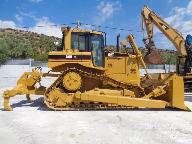 CAT D 6 R XL III Верижни булдозери
