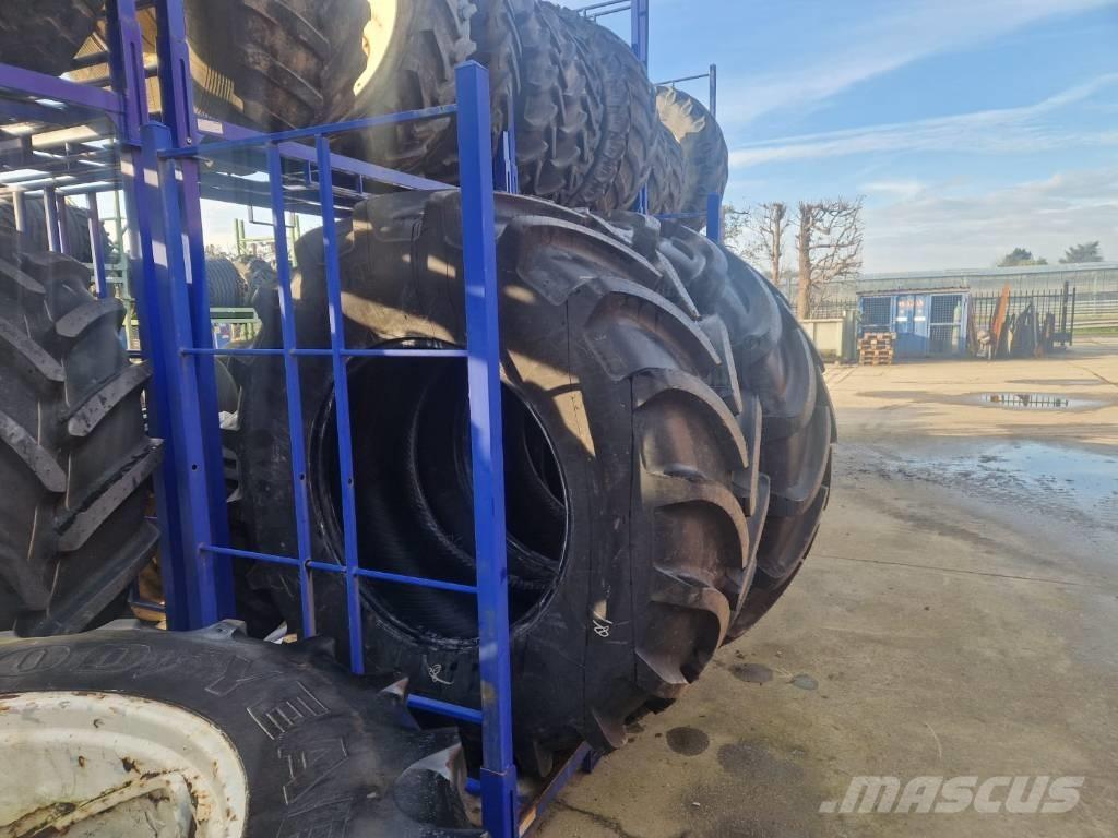 Vredestein banden Колелета/Гуми