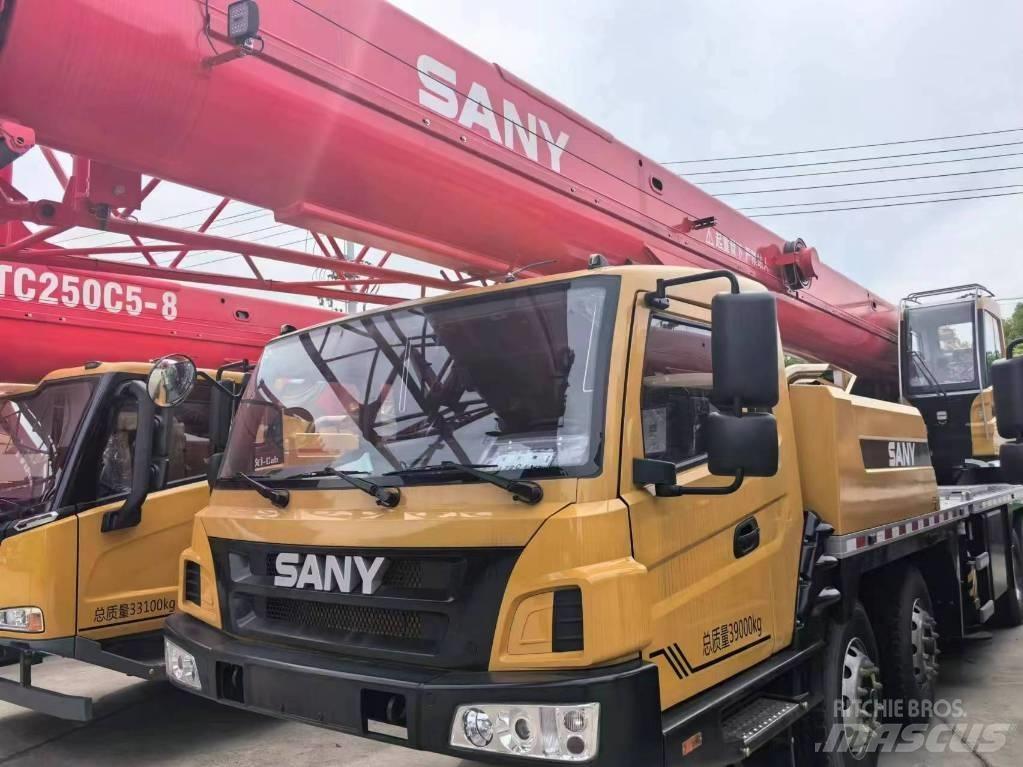Sany STC500E Всъдеходни кранове