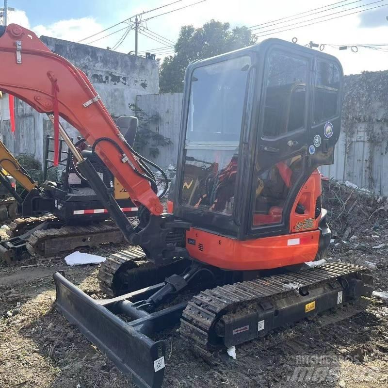Kubota U 35 Мини екскаватори < 7 т