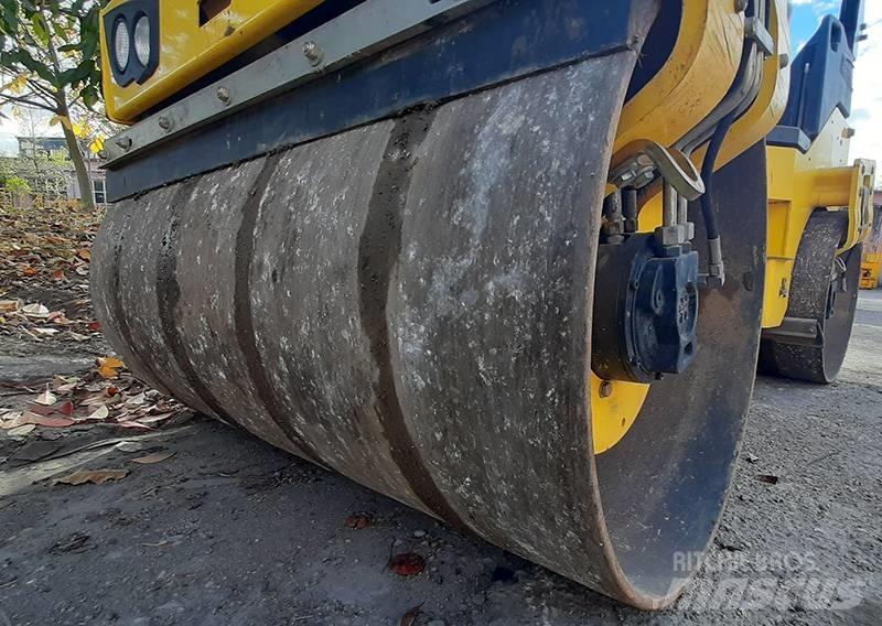 Bomag BW 120 AD Двойни барабанни ролки
