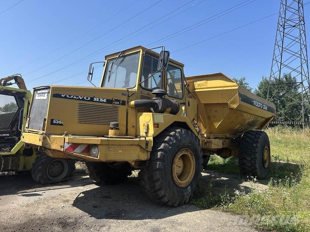 Volvo A25BM Странични самосвали