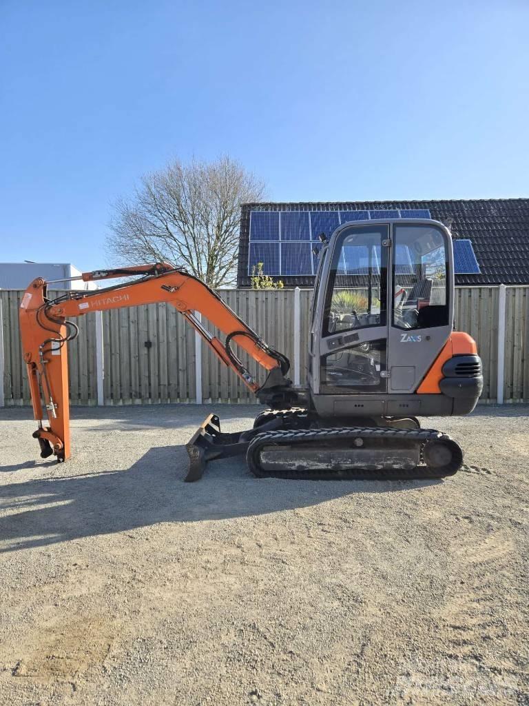 Hitachi ZX 30 Мини екскаватори < 7 т