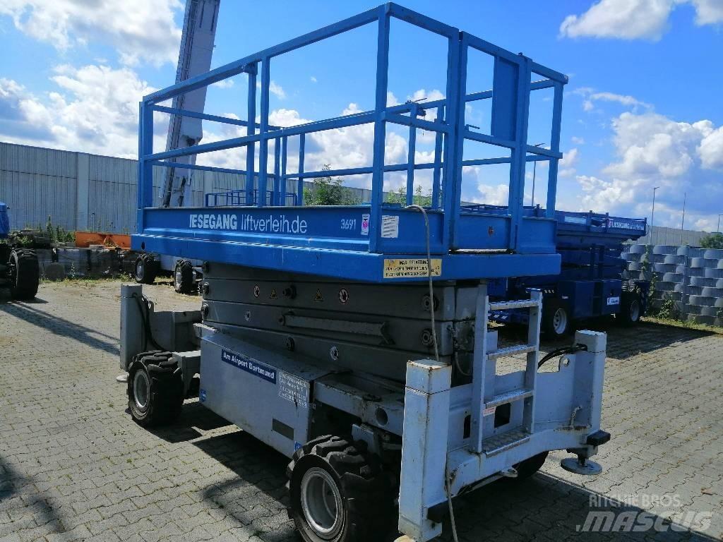 Liftlux SL 108 D 4x4 Ножични работни платформи