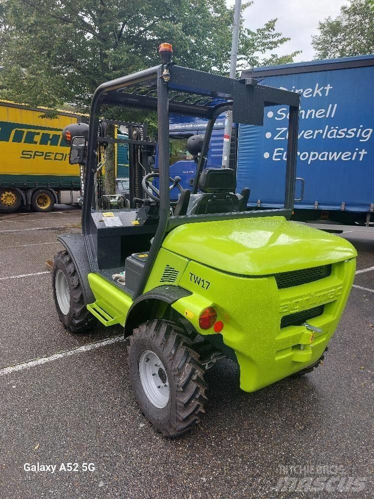 Agrimac TW 17 Дизелови камиони