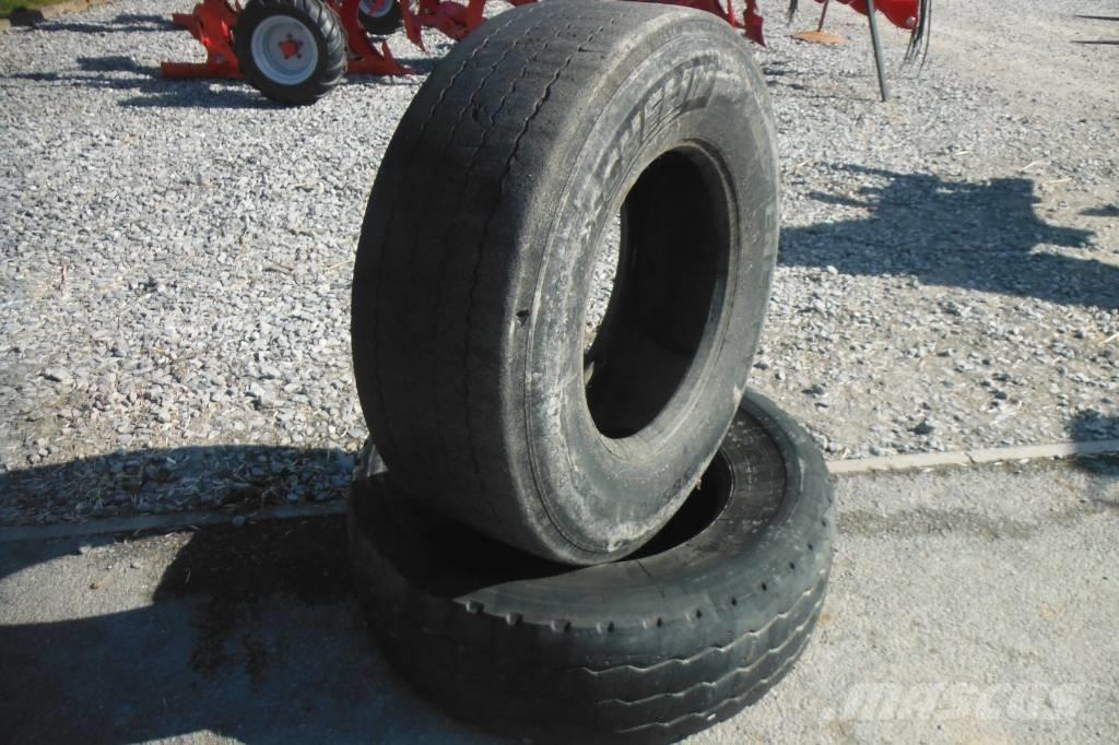 Michelin 385/65R22.5 Колелета/Гуми